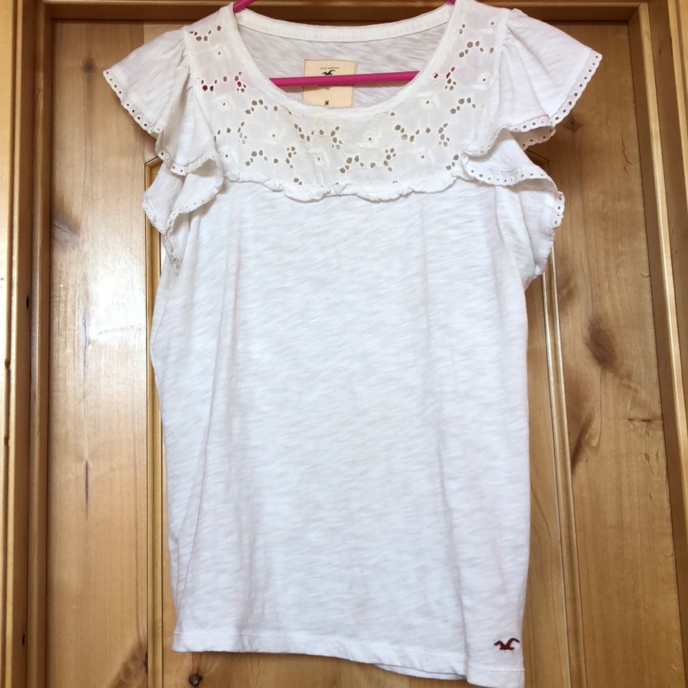 White Hollister shirt